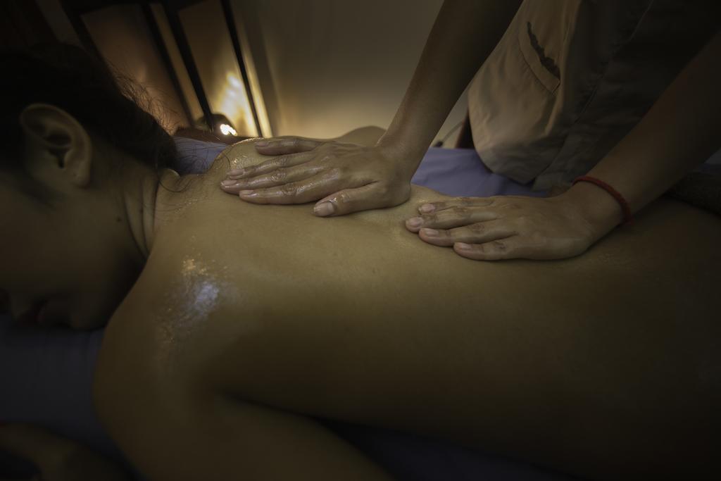 Paris Angkor Boutique Hotel Siem Reap Luaran gambar