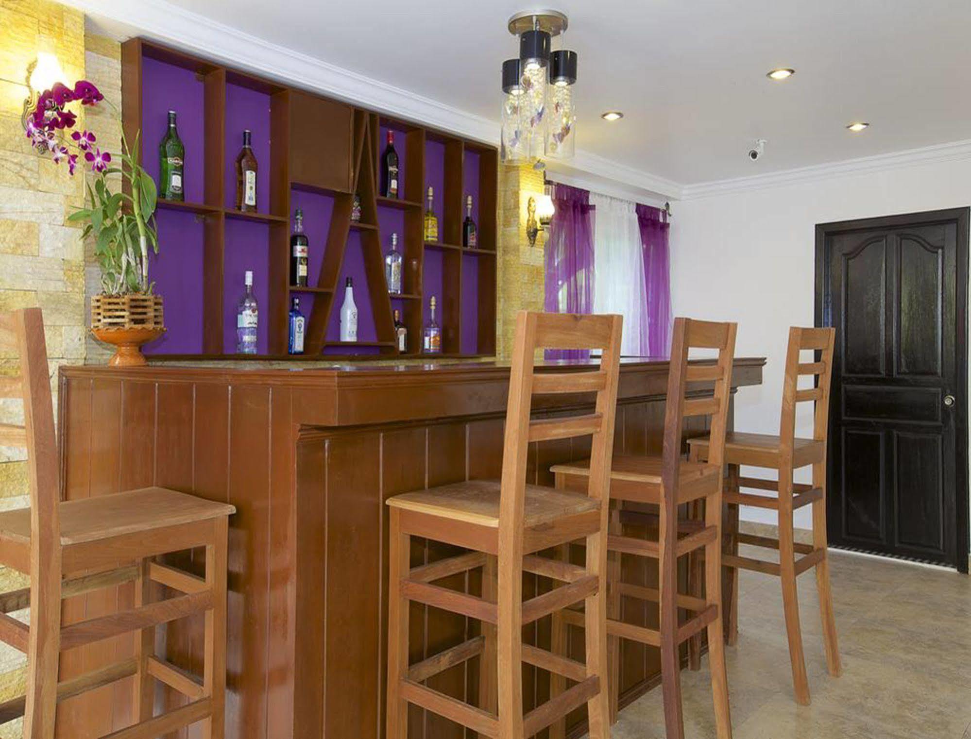 Paris Angkor Boutique Hotel Siem Reap Luaran gambar